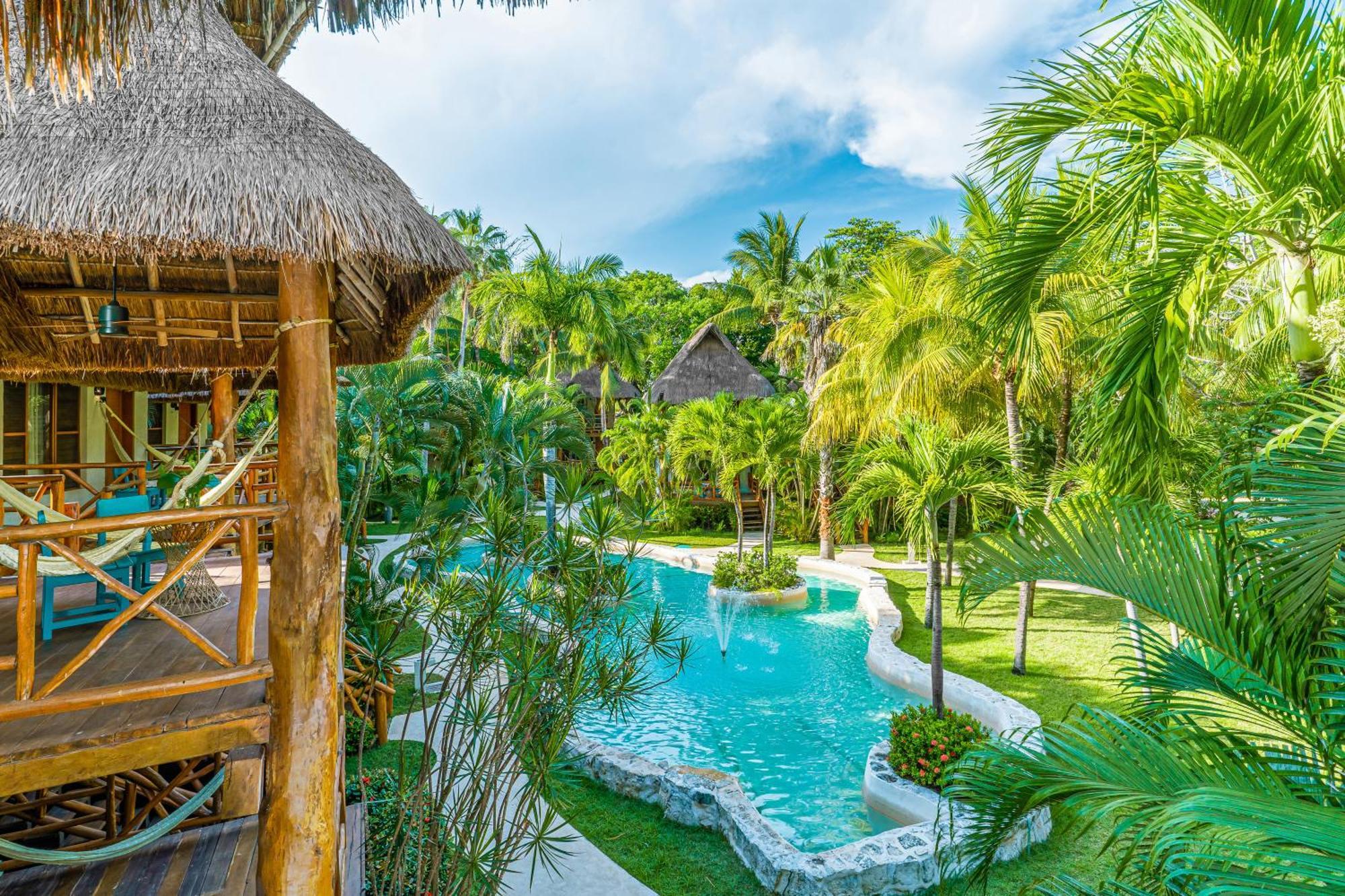Mahekal Front Resort&spa 5*